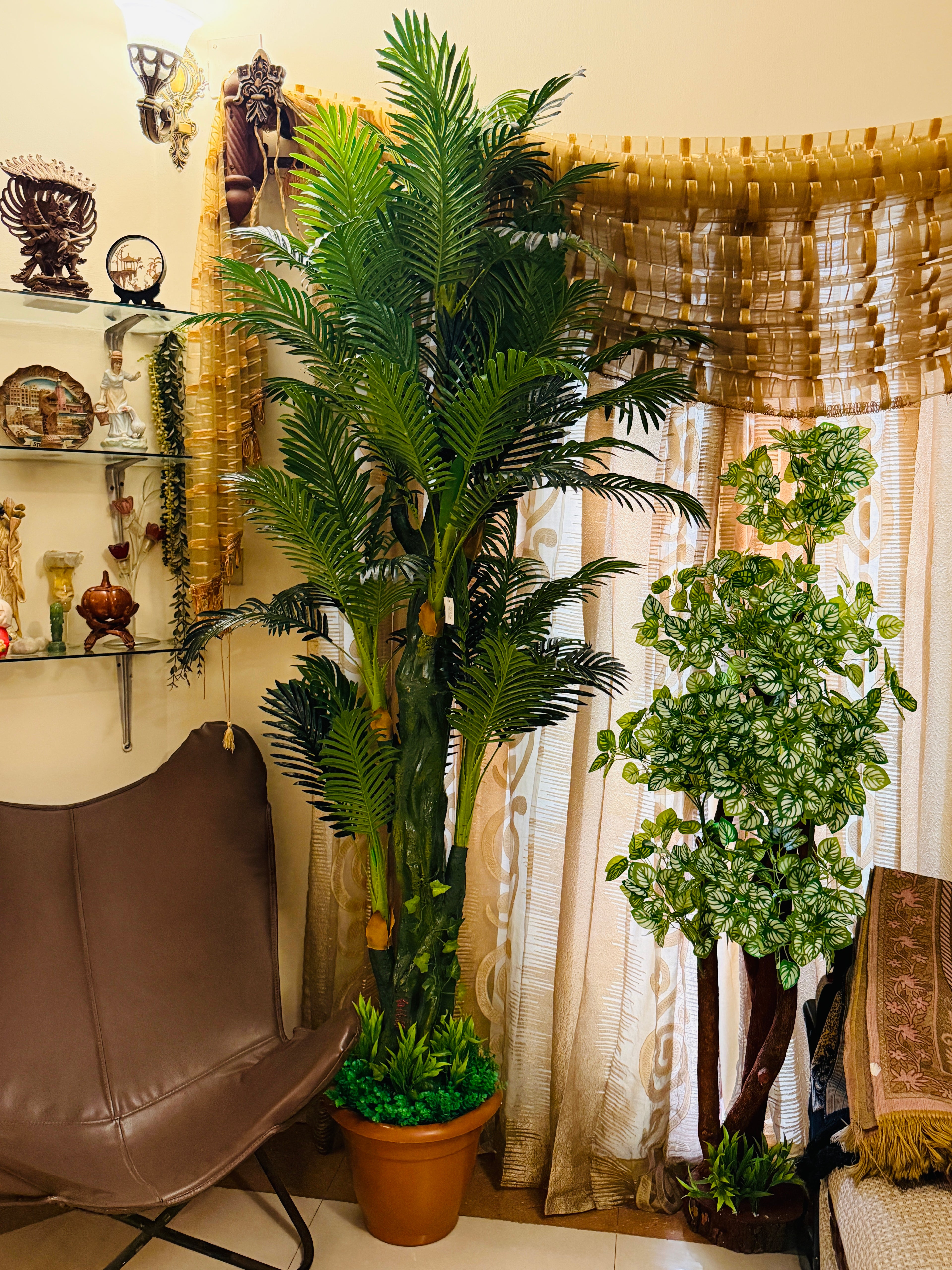 7 head bet tree 7 feet+ with luxurious planter and rubber grass setup